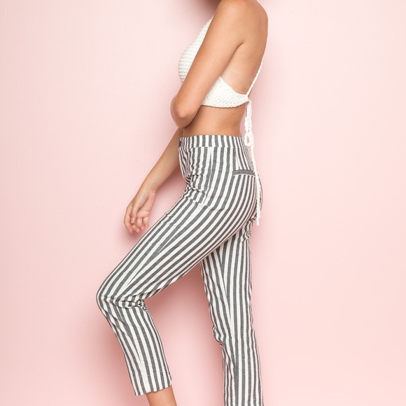 SOLD Brandy Melville Tilden Pants - Picture 2 of 3